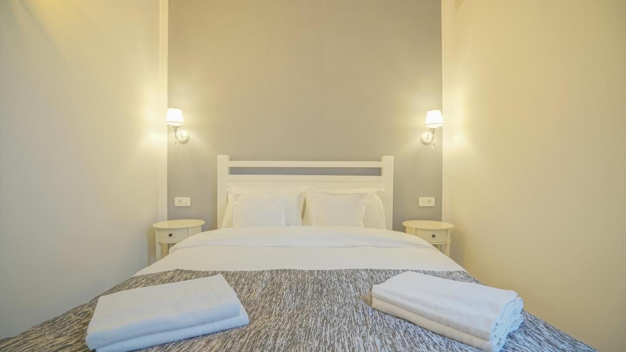 Hotel Monarch House Braszów Zewnętrze zdjęcie